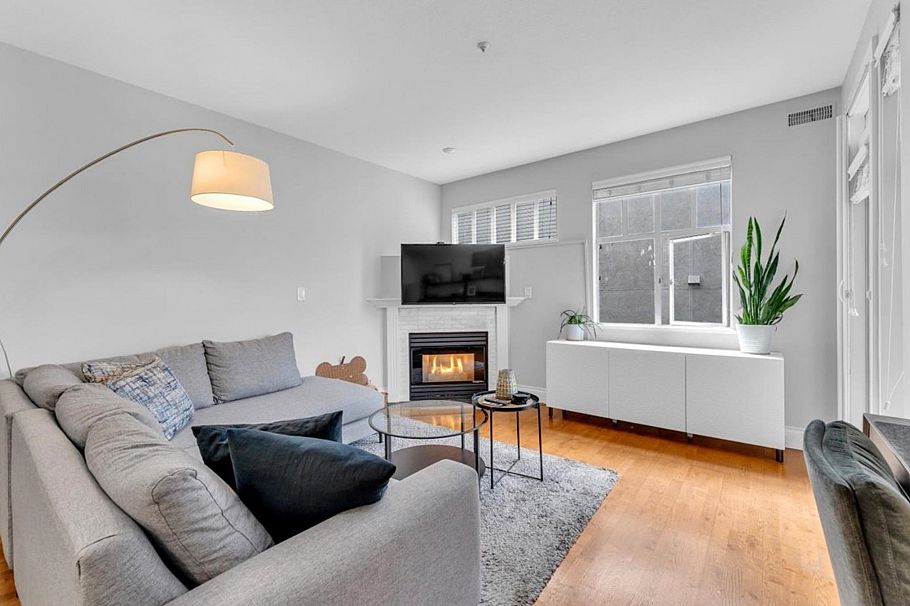 303 2525 Quebec Street Vancouver, BC - 2