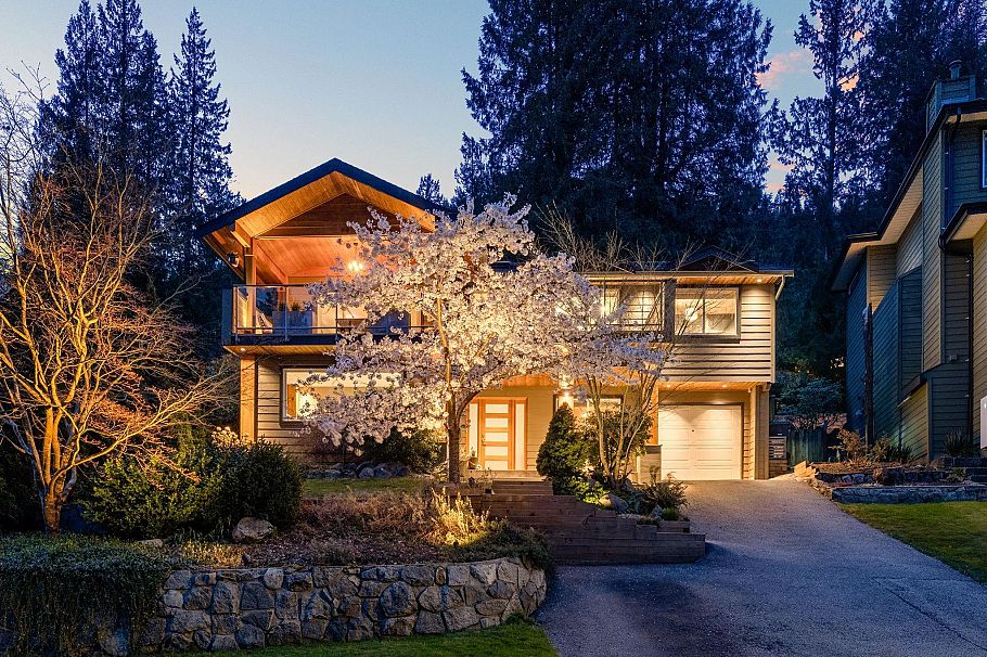 4515 Meadowbank Close North Vancouver, BC - 3