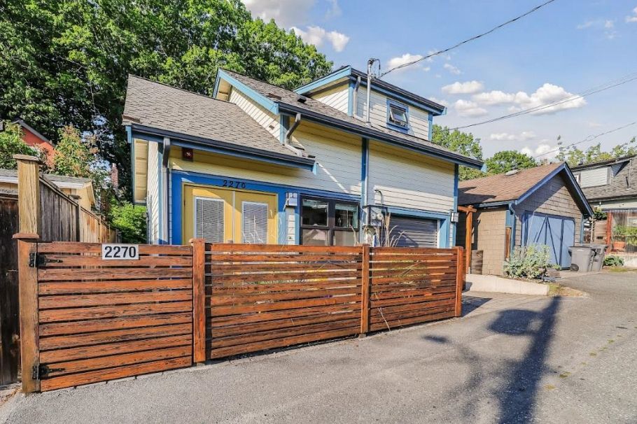 2274 E 7th Avenue Vancouver, BC - 29