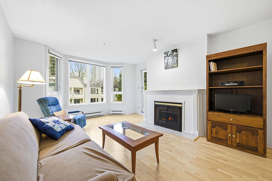 412 1230 Haro Street Vancouver, BC - 2