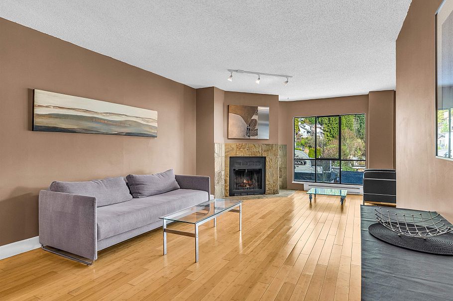 203 4323 Gallant Avenue North Vancouver, BC - 5