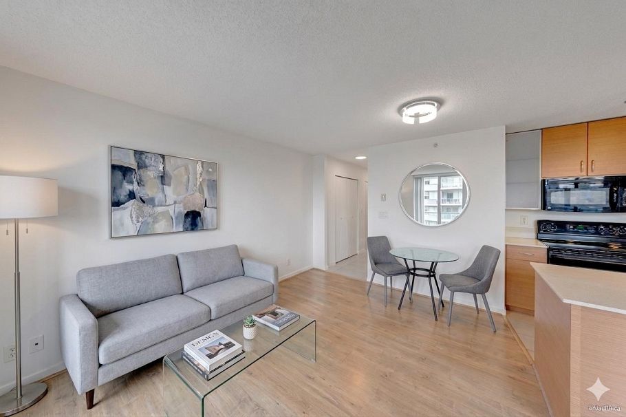 909 928 Homer Street Vancouver, BC - 5