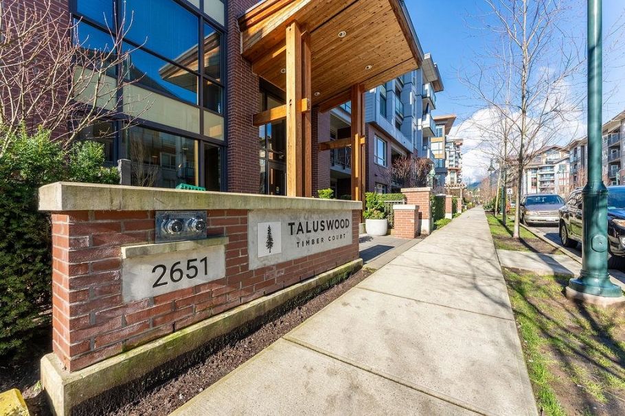 3 2651 Library Lane North Vancouver, BC - 21