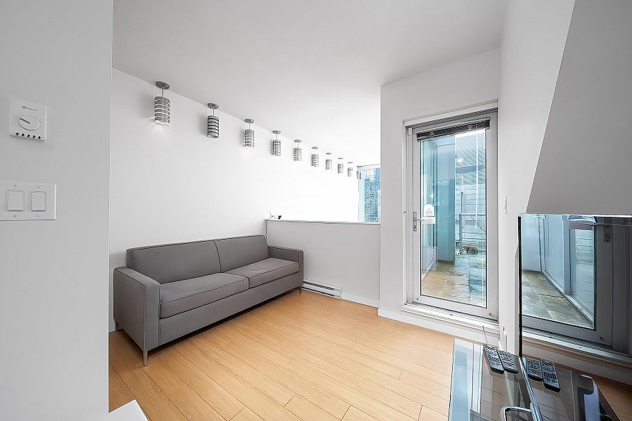 119 Regiment Square Vancouver, BC - 10