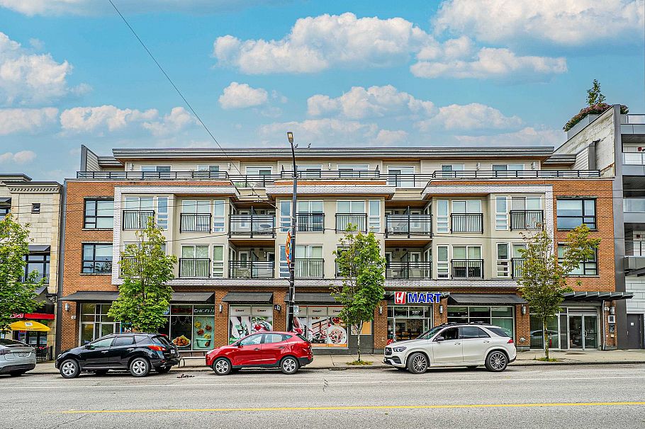 311 5555 Dunbar Street Vancouver, BC - 1