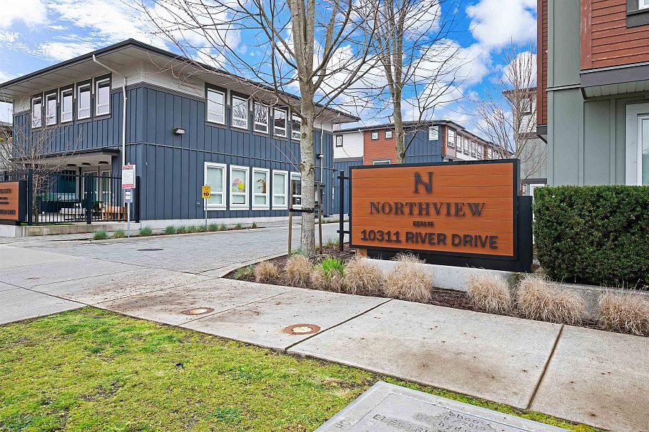 64 10311 River Drive Richmond, BC - 3
