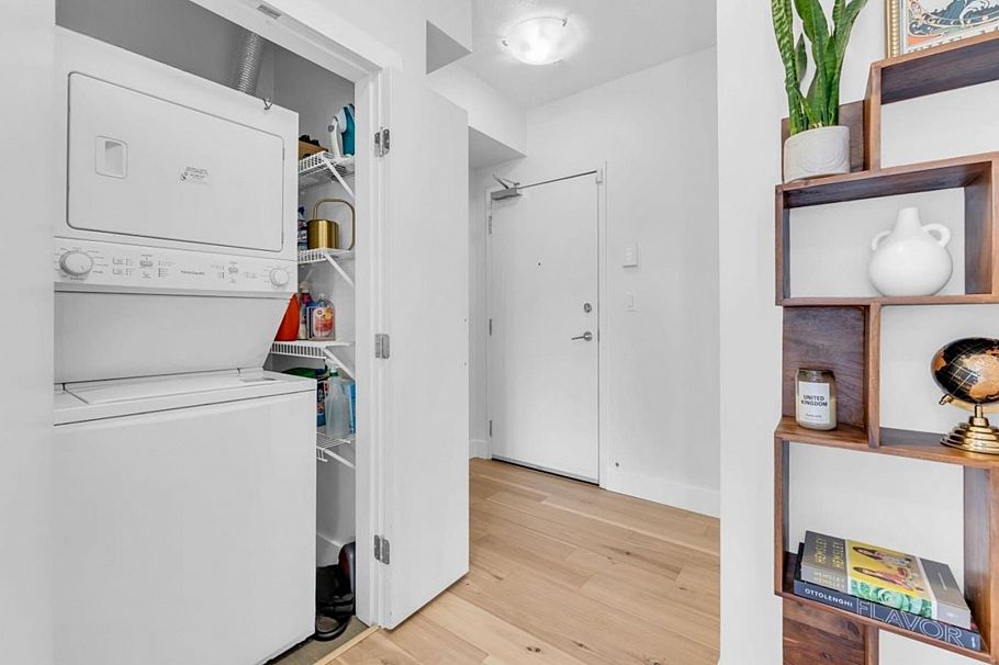 304 205 E 10th Avenue Vancouver, BC - 23