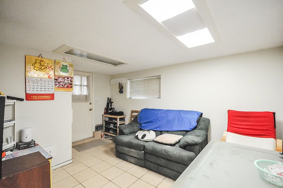 3156 Adanac Street Vancouver, BC - 22