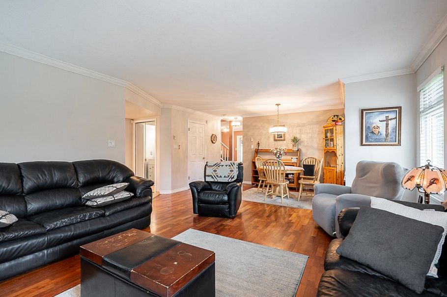 2952 Mt Seymour Parkway Vancouver, BC - 9