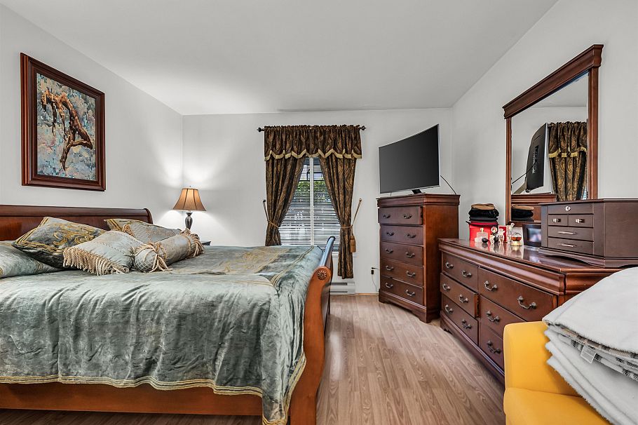 302 1311 Beach Avenue Vancouver, BC - 19