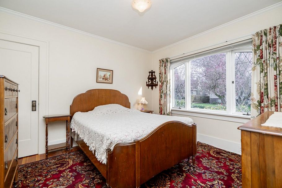 1969 W 43rd Avenue Vancouver, BC - 16