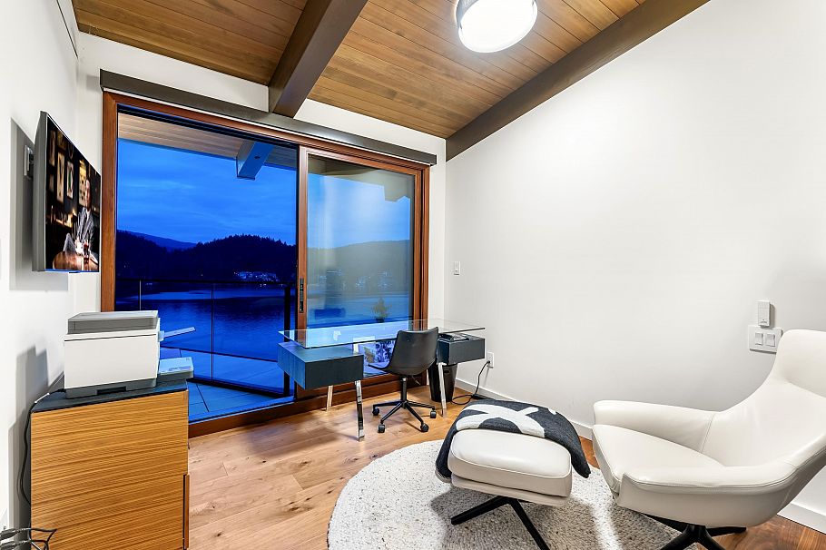 1840 Naomi Place North Vancouver, BC - 30