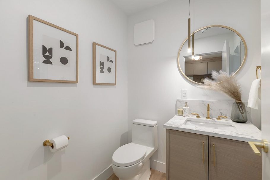 458 E 17th Avenue Vancouver, BC - 10