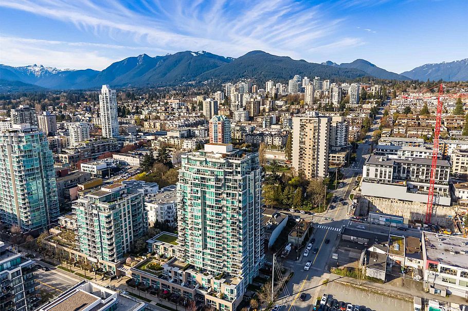 1404 188 E Esplanade North Vancouver, BC - 29