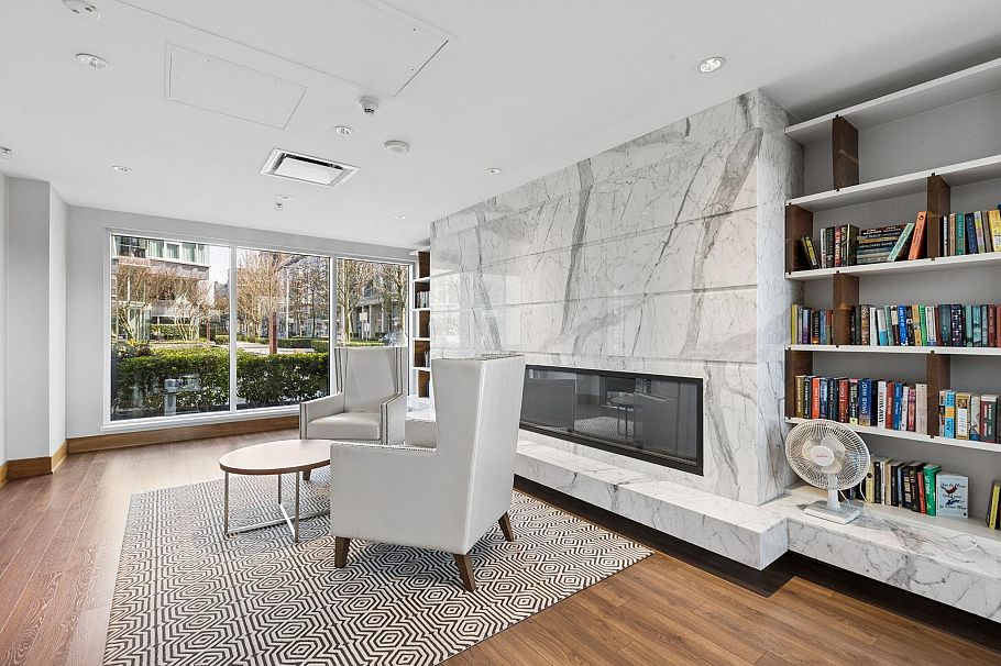 603 181 Athletes Way Vancouver, BC - 23