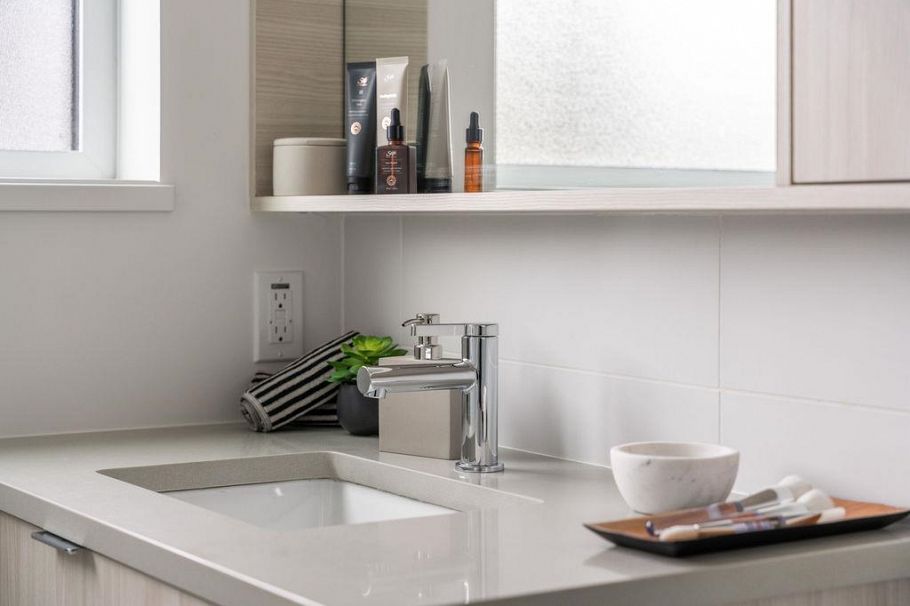 2425 Grant Street Vancouver, BC - 21