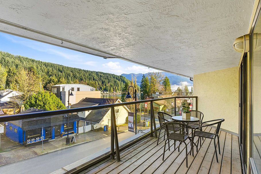 203 4323 Gallant Avenue North Vancouver, BC - 26