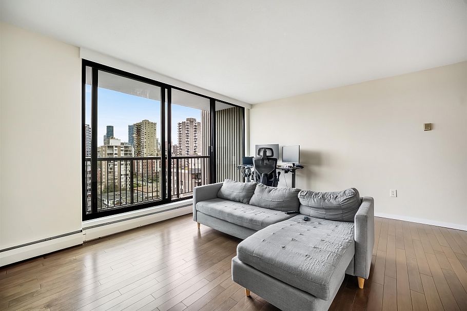 1702 1330 Harwood Street Vancouver, BC - 5