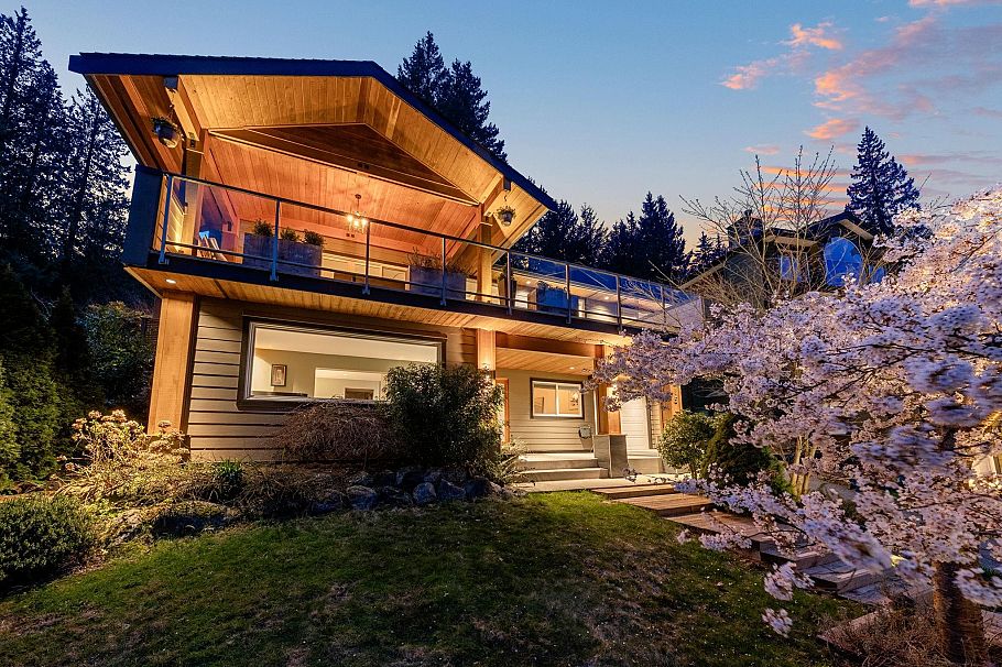 4515 Meadowbank Close North Vancouver, BC - 4