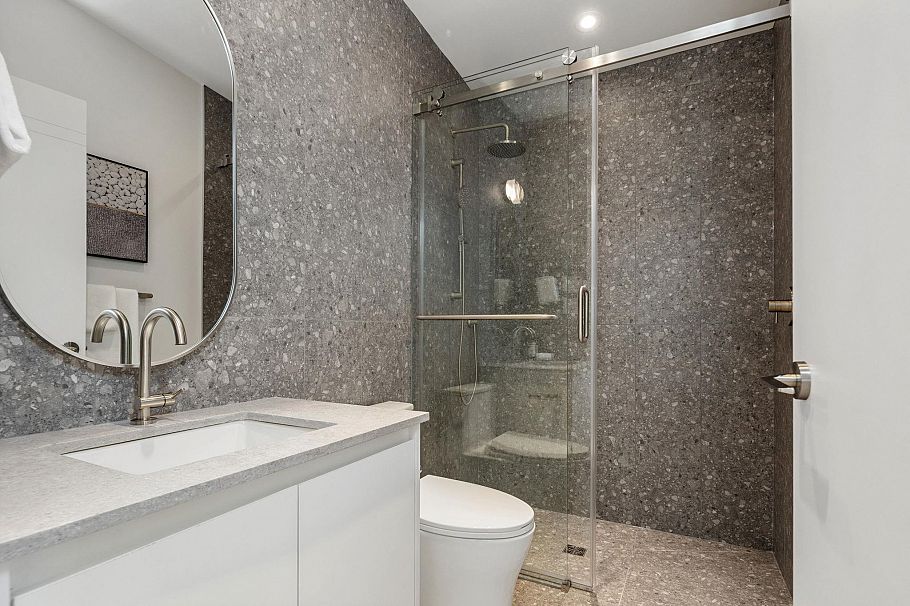 1 3642 West 20th Avenue Vancouver, BC - 29