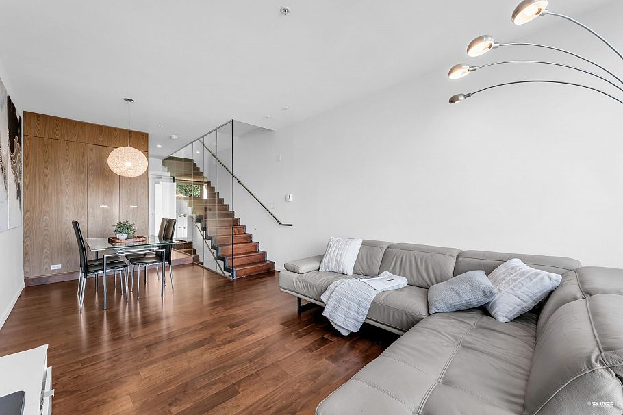 2 850 W 8th Avenue Vancouver, BC - 10