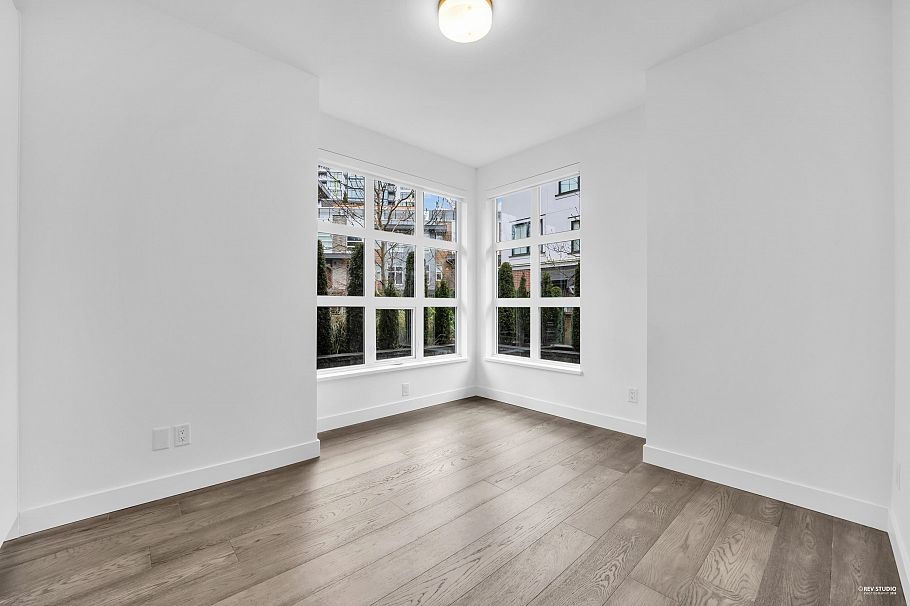 128 2060 Curling Road North Vancouver, BC - 16