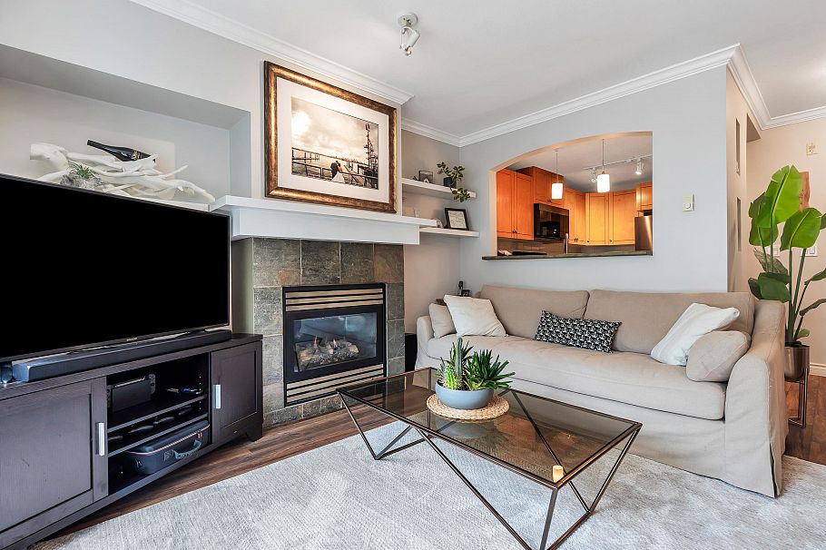 13 1073 Lynn Valley Road North Vancouver, BC - 5