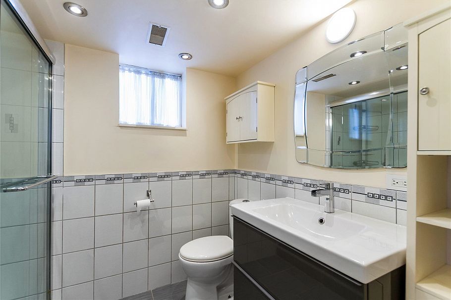 3713 Kincaid Street Burnaby, BC - 19