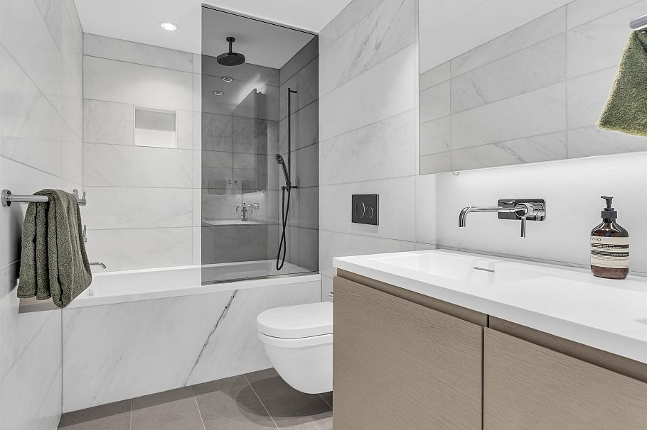 2702 1289 Hornby Street Vancouver, BC - 22