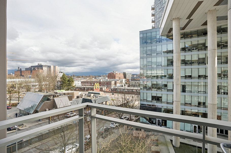 715 1618 Quebec Street Vancouver, BC - 24