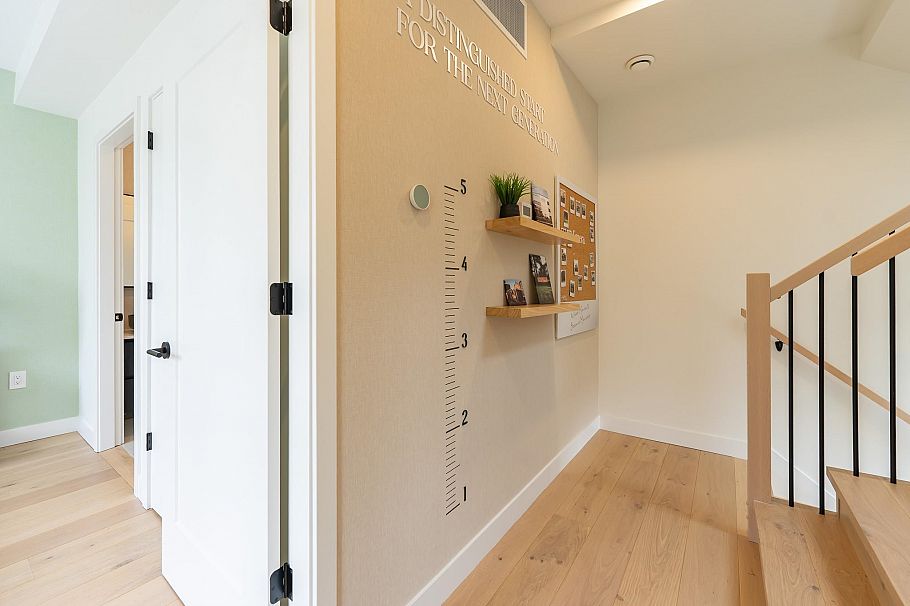 858 W 64th Avenue Vancouver, BC - 29