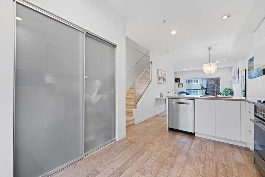 216 455 E 16th Avenue Vancouver, BC - 10