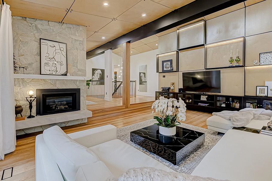 2836 Violet Street North Vancouver, BC - 17