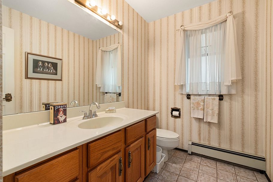 3958 W 29th Avenue Vancouver, BC - 10