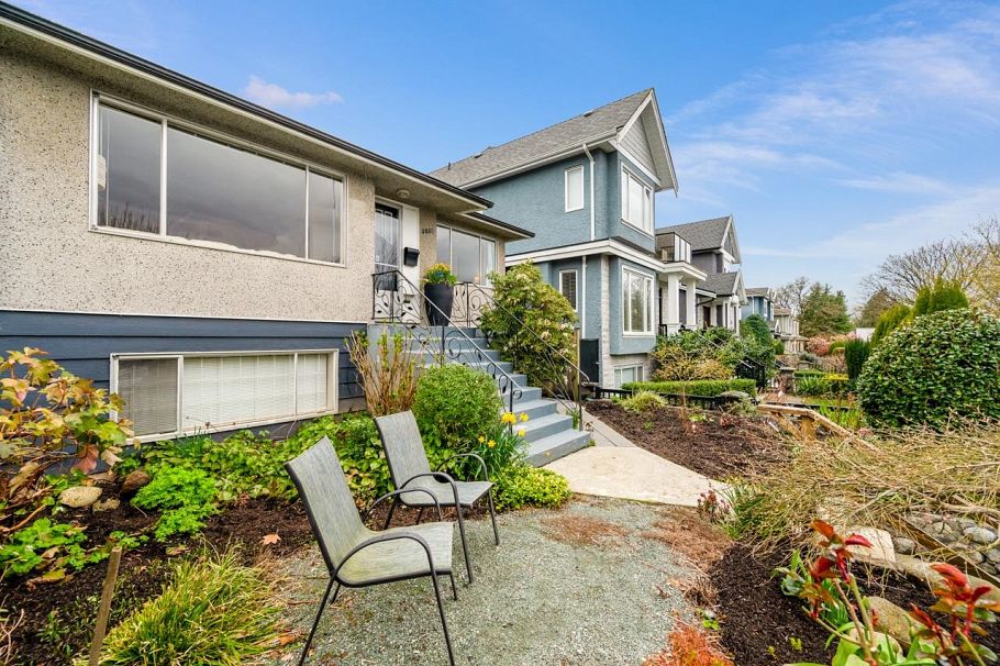 3050 E 21st Avenue Vancouver, BC - 31