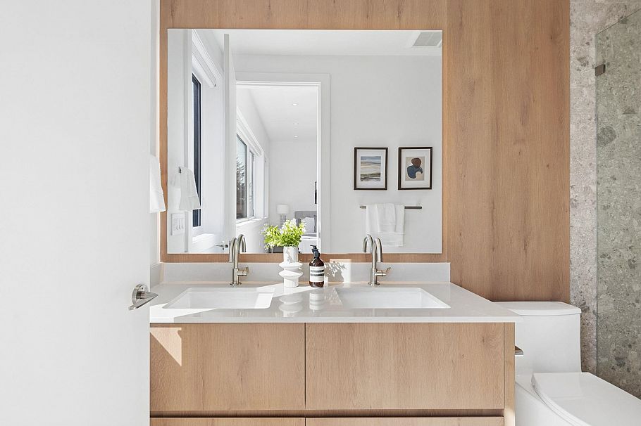 2 3648 West 20th Avenue Vancouver, BC - 31