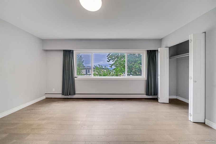 4366 Gilpin Crescent Burnaby, BC - 15