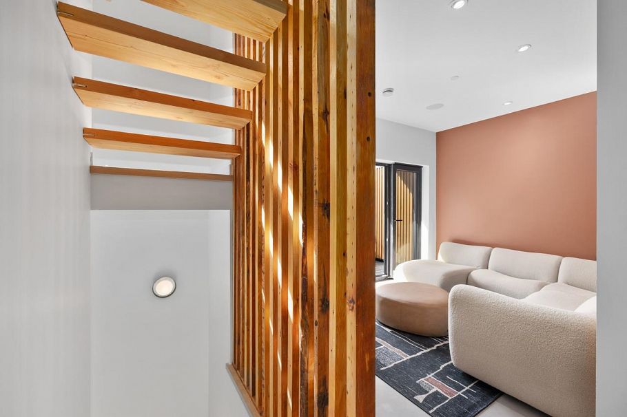 1331 Cotton Drive Vancouver, BC - 15