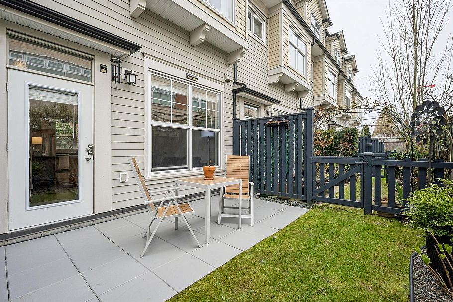 755 W 42 Avenue Vancouver, BC - 16