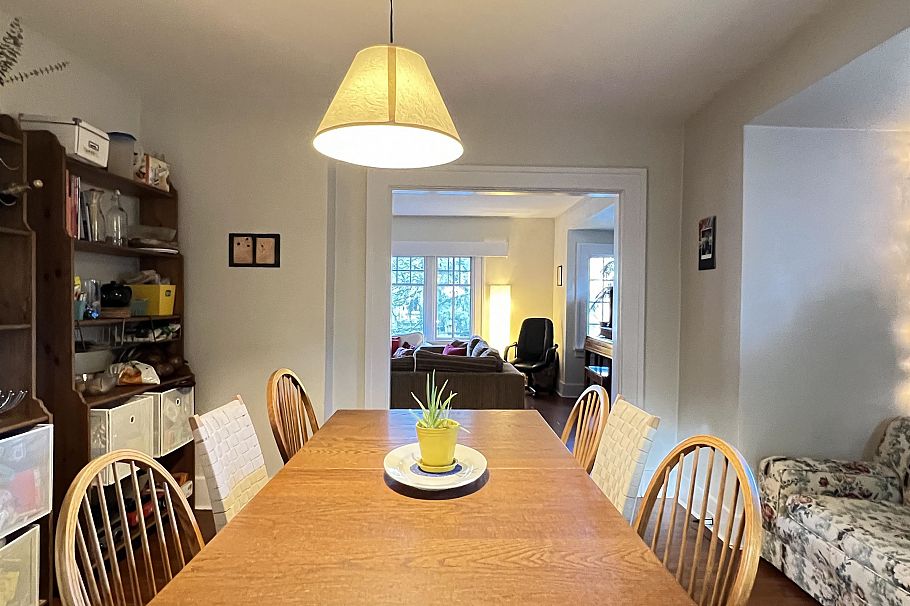 2080 W 33rd Avenue Vancouver, BC - 12