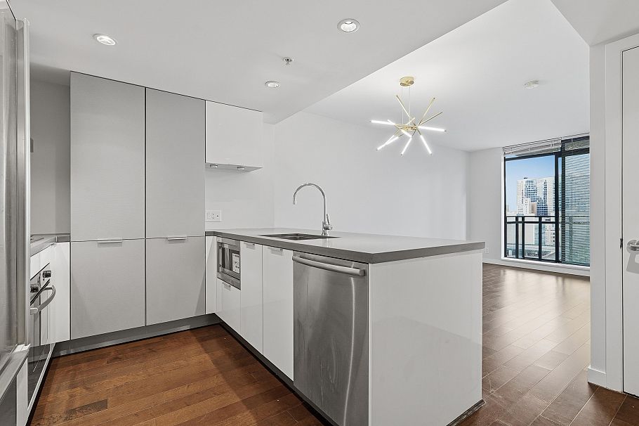 1507 788 Richards Street Vancouver, BC - 12