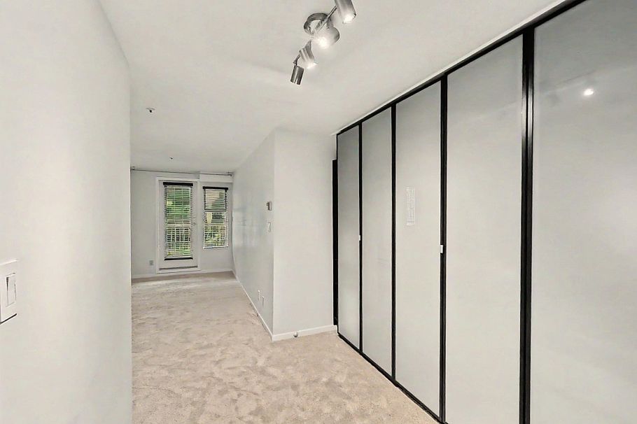 201 1868 W 8th Avenue Vancouver, BC - 11