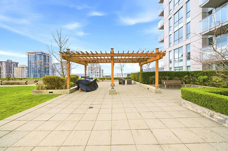 705 135 E 17th Street North Vancouver, BC - 28