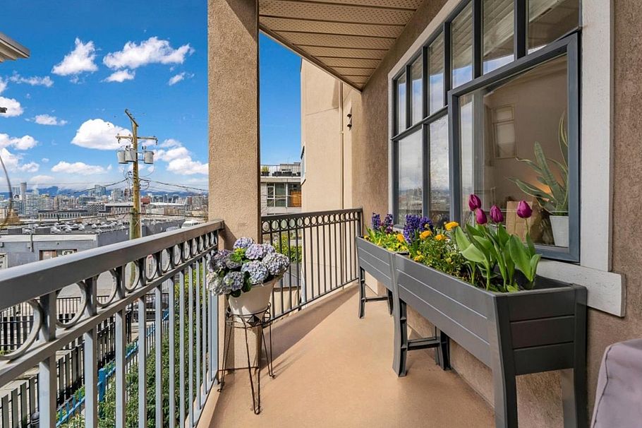 303 2525 Quebec Street Vancouver, BC - 7