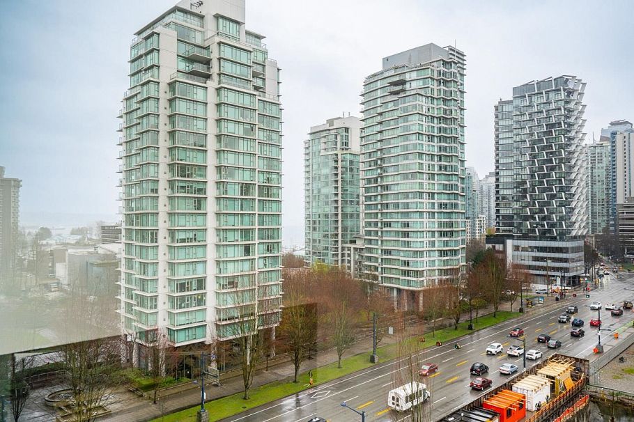 1008 1723 Alberni Street Vancouver, BC - 22