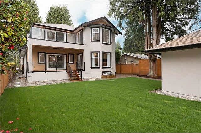 839 W 20th Street North Vancouver, BC - 40