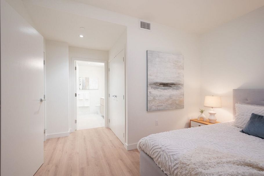 520 755 Harbourside Drive North Vancouver, BC - 23