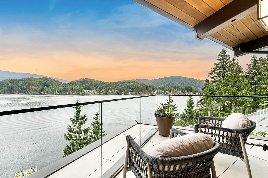 1840 Naomi Place North Vancouver, BC - 26