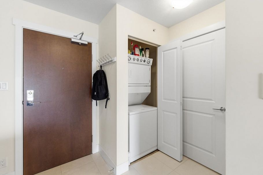 PH-8 1689 13th Avenue Vancouver, BC - 22