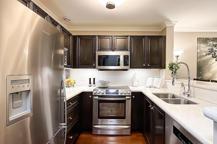 204 2628 Yew Street Vancouver, BC - 12